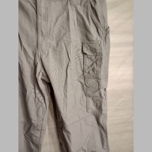 duluth trading dry on the fly pants size 2XL x 32 - Picture 13 of 13